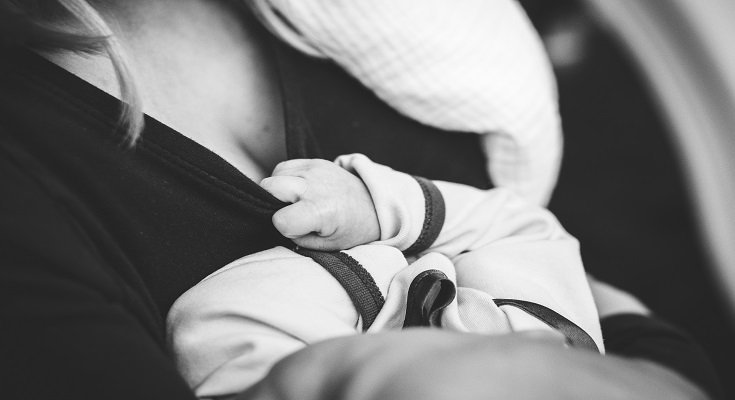 When can I start pumping if I’m breastfeeding?
